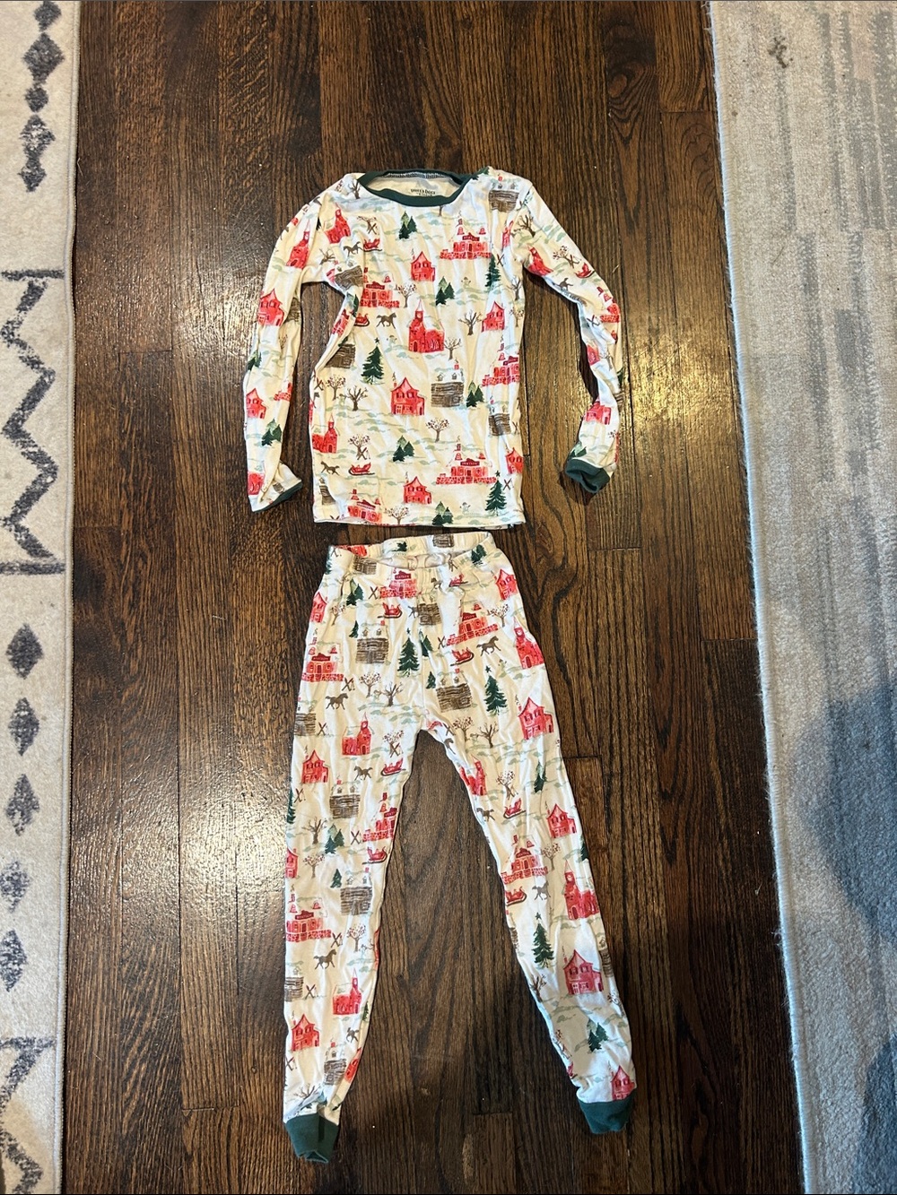 Burt’s Bees Pajamas size 6